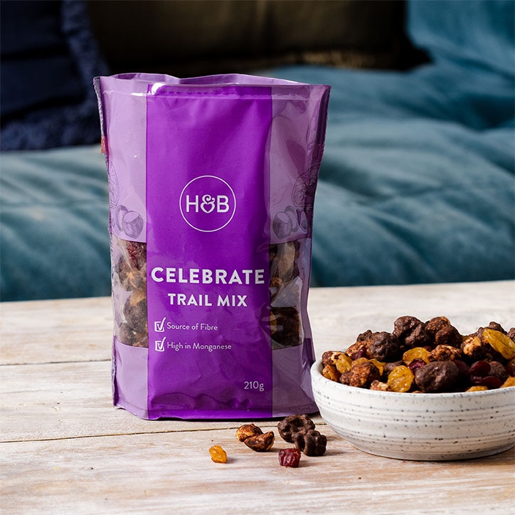 Holland & Barrett Celebrate Chocolate Fruit & Nut Mix 210g